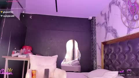 Snapshot of dalaymoore_ chatting on 04/14/26, 08:59 Dalay online show from 04/14/26, 08:59