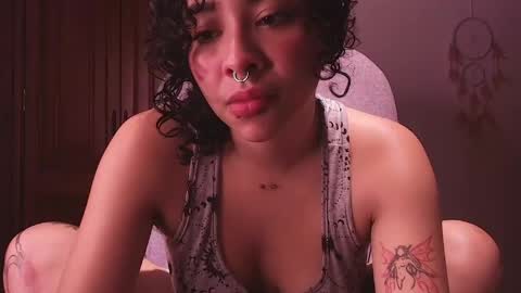 Snapshot of dalhila chatting on 04/14/26, 02:01 D A L H I L A online show from 04/14/26, 02:01