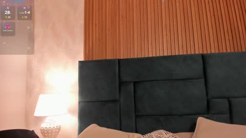 Violeta online show from 10/16/25, 01:34