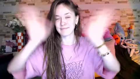 Dalia  online show from 09/28/25, 09:25