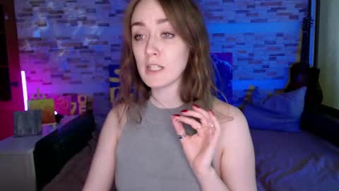 Dalia  online show from 04/19/26, 10:03