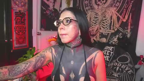 Snapshot of dalia_vorhees chatting on 06/05/26, 01:23 dalia_vorhees online show from 06/05/26, 01:23