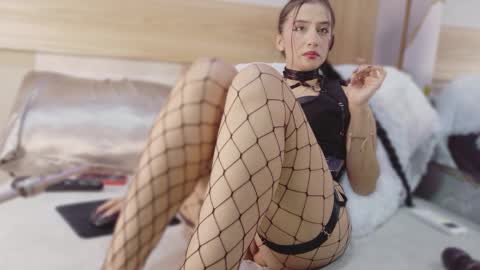 leila williams online show from 04/11/26, 09:57