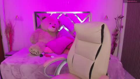 Snapshot of daliia_ chatting on 05/30/26, 03:53 Daliia online show from 05/30/26, 03:53
