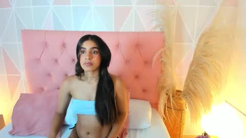 Snapshot of dalila30x chatting on 01/14/25, 02:40 Dalila online show from 01/14/25, 02:40