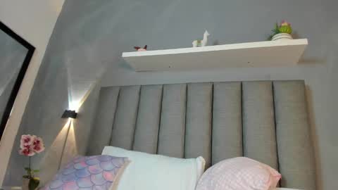 Snapshot of dalila30x chatting on 02/28/25, 09:04 Dalila online show from 02/28/25, 09:04