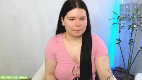 Snapshot of dalila_lay chatting on 03/25/26, 10:21 Dalila online show from 03/25/26, 10:21