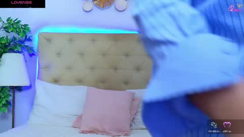 daliyaa_ online show from 05/05/26, 12:13