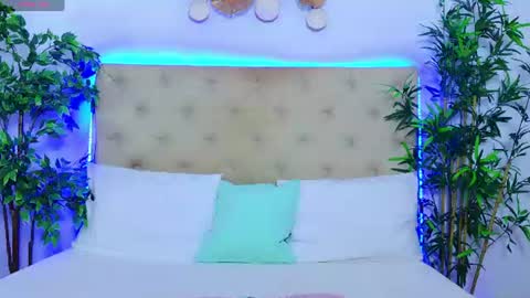daliyaa_ online show from 07/15/26, 11:37
