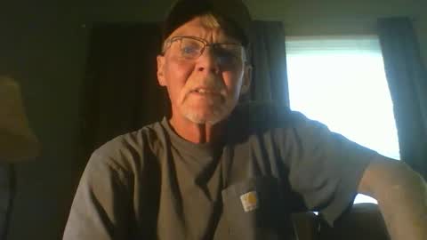 Snapshot of dallasinky chatting on 04/24/26, 01:24 dallas online show from 04/24/26, 01:24