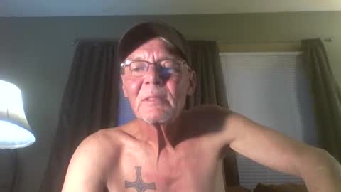 Snapshot of dallasinky chatting on 04/30/26, 12:50 dallas online show from 04/30/26, 12:50