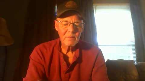 Snapshot of dallasinky chatting on 05/01/26, 12:43 dallas online show from 05/01/26, 12:43
