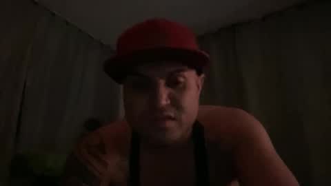 Snapshot of dallendzzznutzzz chatting on 10/21/25, 10:05 dallendzzznutzzz online show from 10/21/25, 10:05