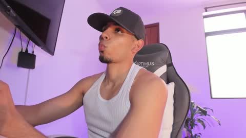 Snapshot of dalton111_ chatting on 02/22/25, 07:36 Dalton online show from 02/22/25, 07:36