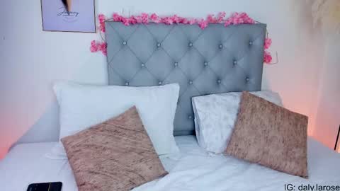 Dalyla online show from 10/03/25, 01:08