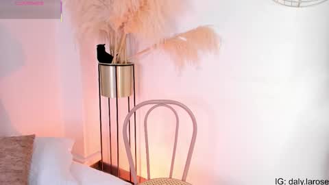 Dalyla online show from 10/28/25, 12:41