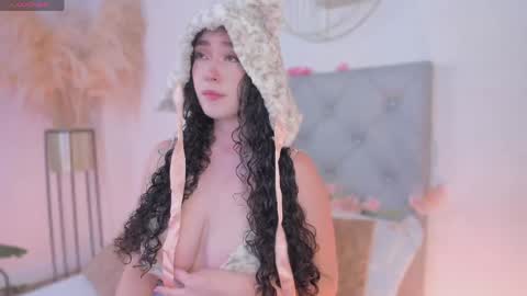 Dalyla online show from 04/15/26, 01:07