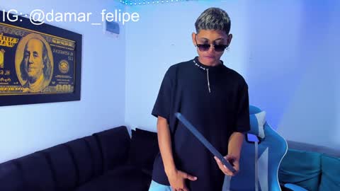 damar_felipe online show from 01/20/25, 03:48