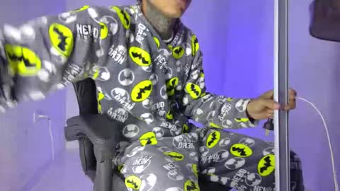 damar_felipe online show from 11/27/25, 10:12