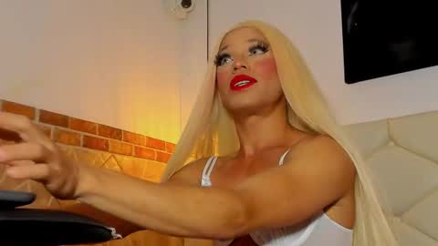         online show from 02/03/25, 03:09