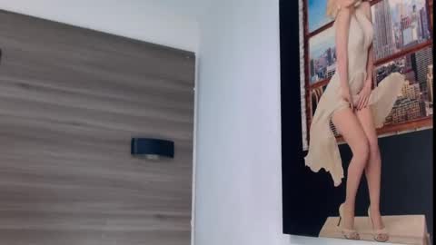         online show from 03/08/25, 06:32