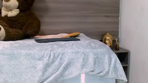         online show from 03/11/25, 07:37