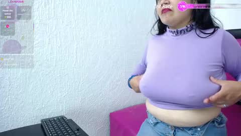 Snapshot of damary_s chatting on 03/01/25, 03:53 DAMARYS online show from 03/01/25, 03:53