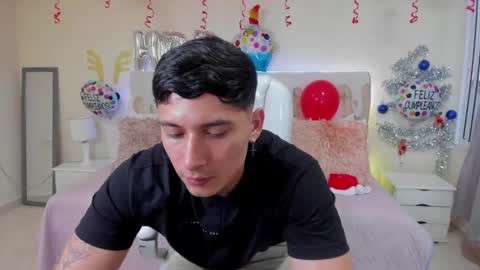 DAMIAN online show from 12/24/24, 07:00