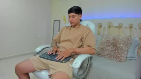 DAMIAN online show from 01/03/25, 12:08