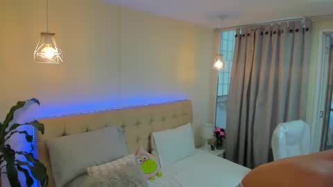 DAMIAN online show from 01/17/25, 06:23