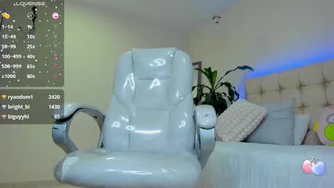 DAMIAN online show from 01/21/25, 03:32