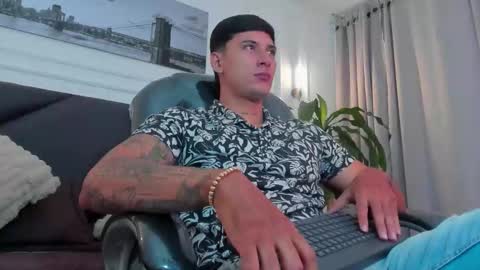 DAMIAN online show from 11/11/25, 11:54