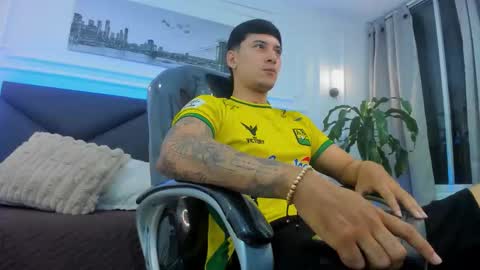 DAMIAN online show from 12/03/25, 10:46