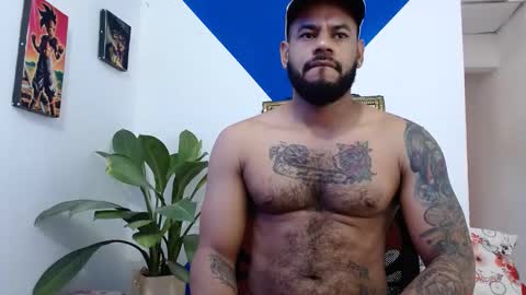 damian64436171 online show from 01/15/25, 02:46