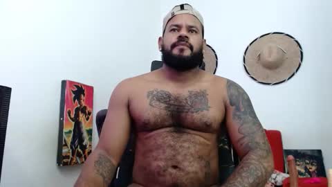 Snapshot of damian64436171 chatting on 03/27/26, 02:06 damian64436171 online show from 03/27/26, 02:06