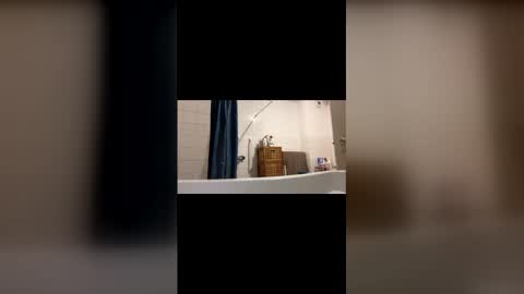 Snapshot of damian69669 chatting on 12/01/25, 07:52 damian69669 online show from 12/01/25, 07:52