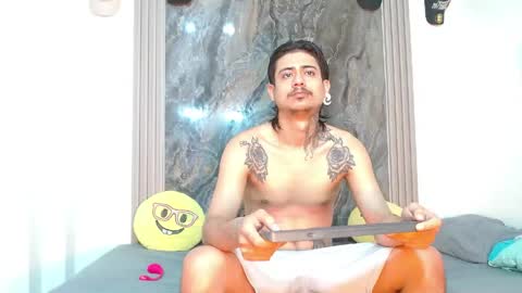 damian_and_camerum online show from 05/05/26, 03:25
