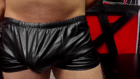 Snapshot of damian_and_tiana chatting on 02/03/26, 06:40 damian_and_tiana online show from 02/03/26, 06:40