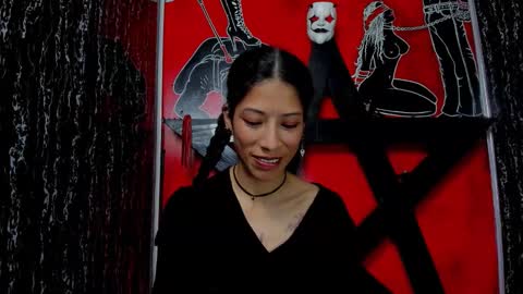 Snapshot of damian_and_tiana chatting on 02/20/26, 05:26 damian_and_tiana online show from 02/20/26, 05:26