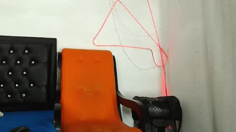 damian_hart_24cm online show from 01/12/26, 11:04