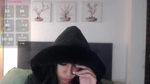 Snapshot of damian_n_lissa chatting on 12/22/25, 07:44 damian_n_lissa online show from 12/22/25, 07:44