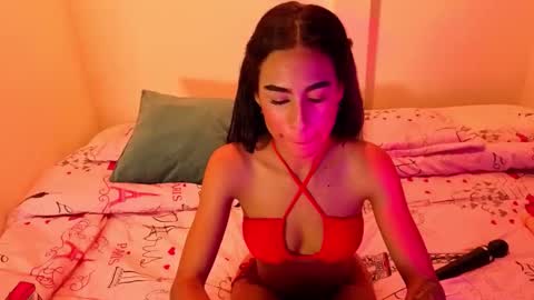 Snapshot of damian_n_lissa chatting on 06/05/26, 11:32 damian_n_lissa online show from 06/05/26, 11:32