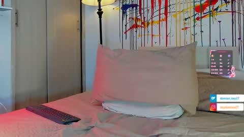 Snapshot of damian_queen chatting on 10/26/25, 03:56 damian key online show from 10/26/25, 03:56