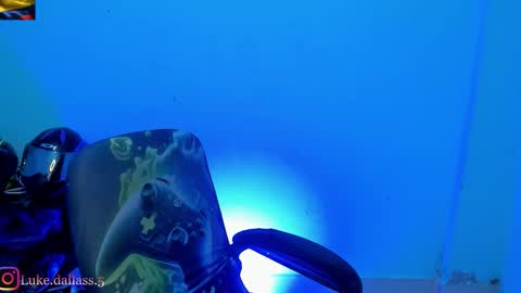 Snapshot of damian_torner chatting on 03/15/26, 10:43 Damian torner online show from 03/15/26, 10:43