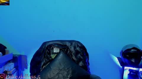 Snapshot of damian_torner chatting on 04/01/26, 06:03 Damian torner online show from 04/01/26, 06:03