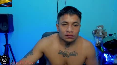 Snapshot of damian_torner chatting on 05/13/26, 11:51 Damian torner online show from 05/13/26, 11:51