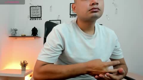 Snapshot of damianblazee chatting on 05/27/26, 02:03 damianblazee online show from 05/27/26, 02:03