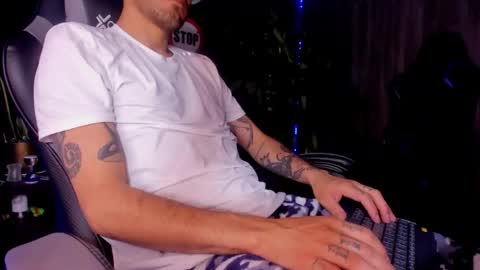 Daamiancox online show from 03/08/25, 01:39