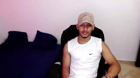 instagram damiannreed. online show from 02/25/26, 04:49