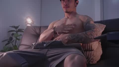 insta damn8   --------  online show from 01/10/26, 12:18